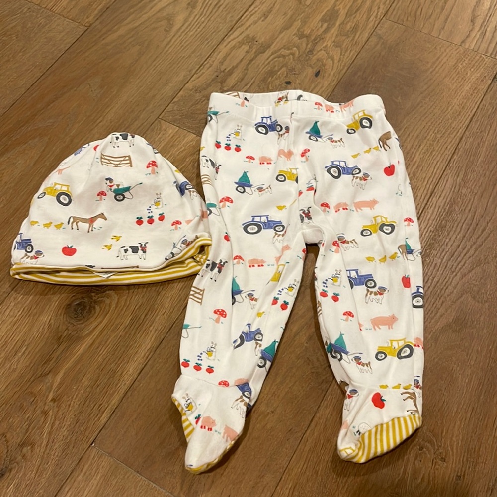 Baby Boden Farm Leggings and Hat Set 6-9 months
